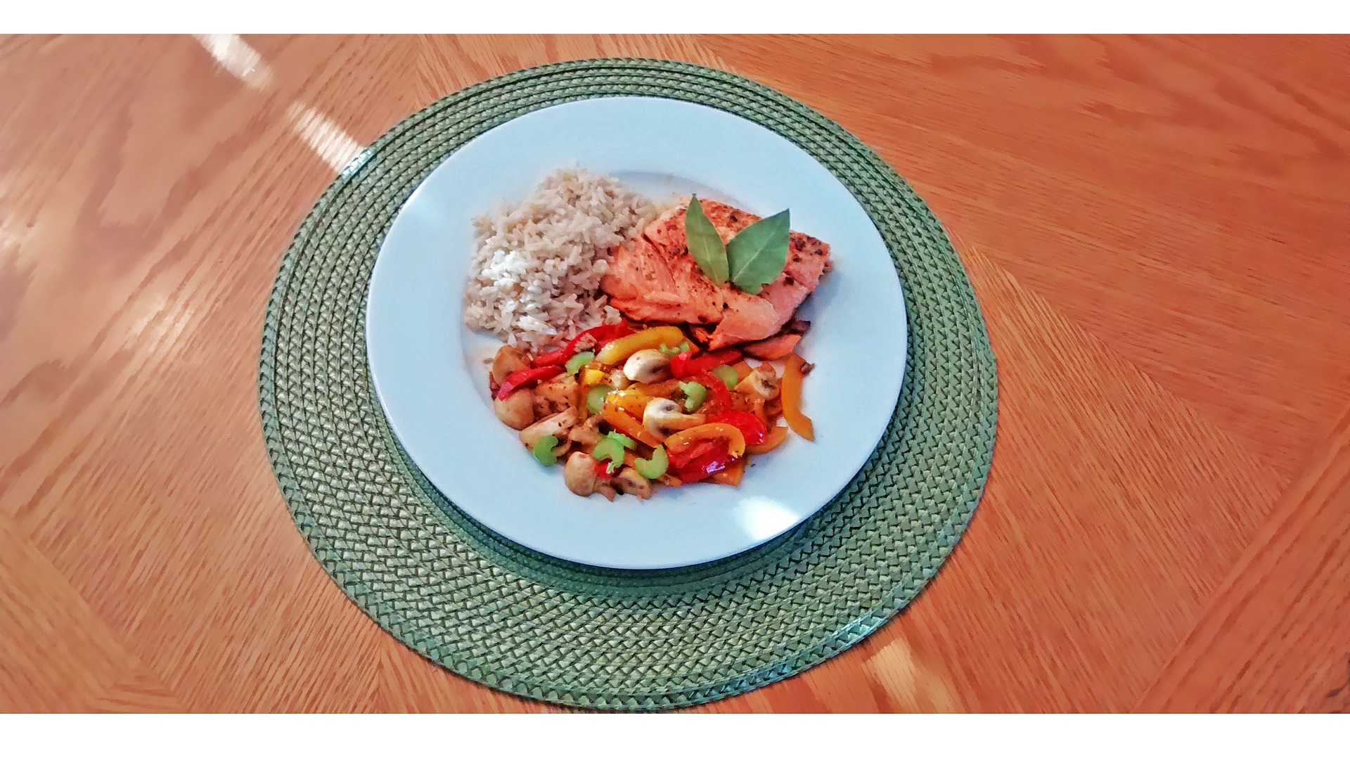 How To Build And What To Include In A Balanced Plate - AZ Dietitians