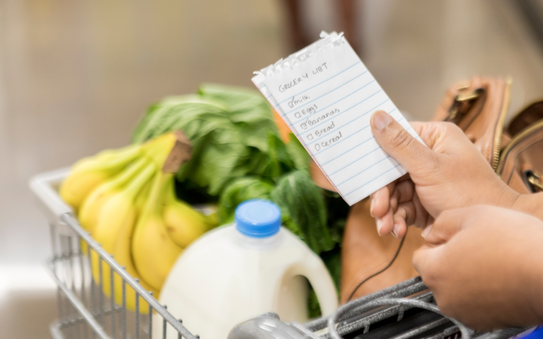 8 Tips to Save on Groceries